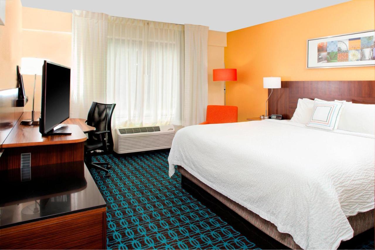 Fairfield & Hotel Macon