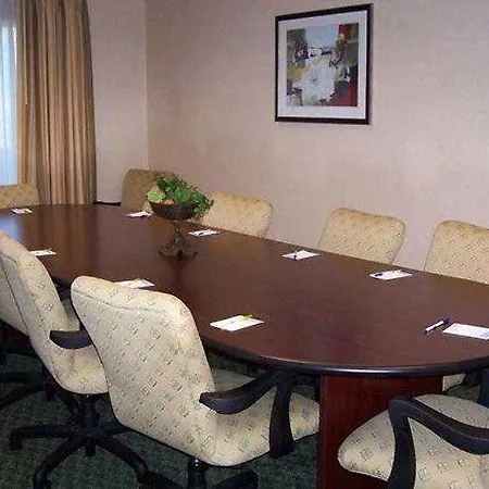 Fairfield Inn & Suites Macon 