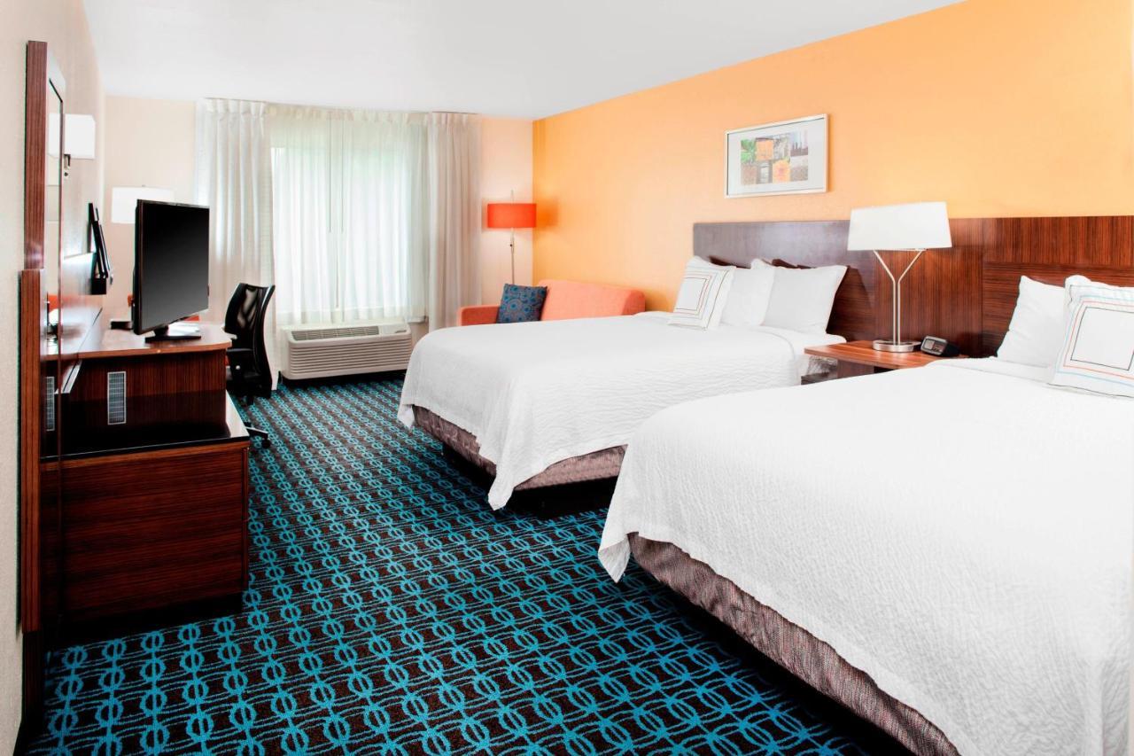 Fairfield & Hotel Macon